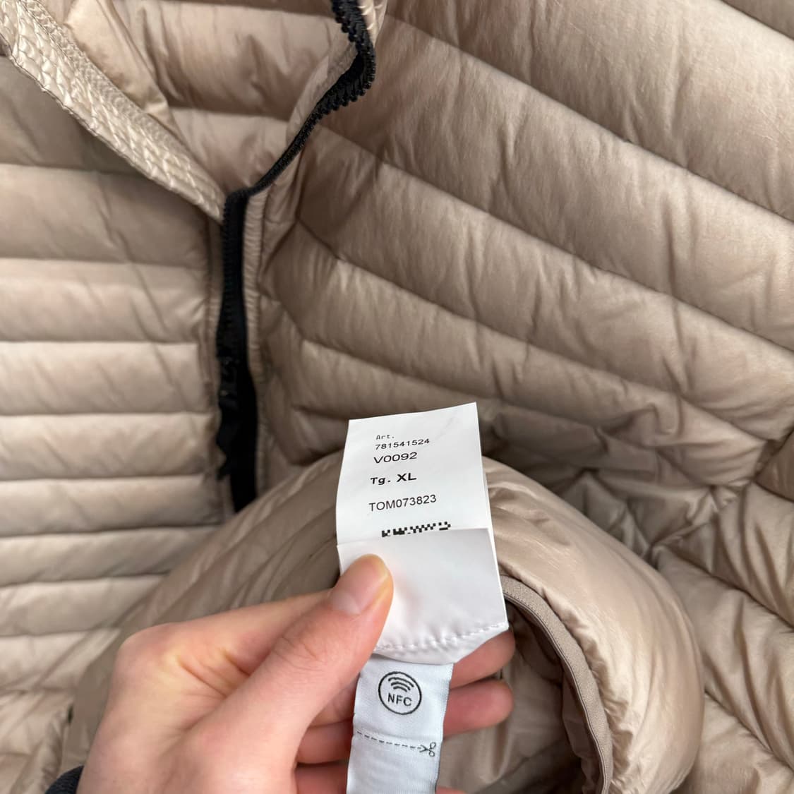 [XL] 스톤아일랜드 룸우븐 경량패딩 상품이미지4