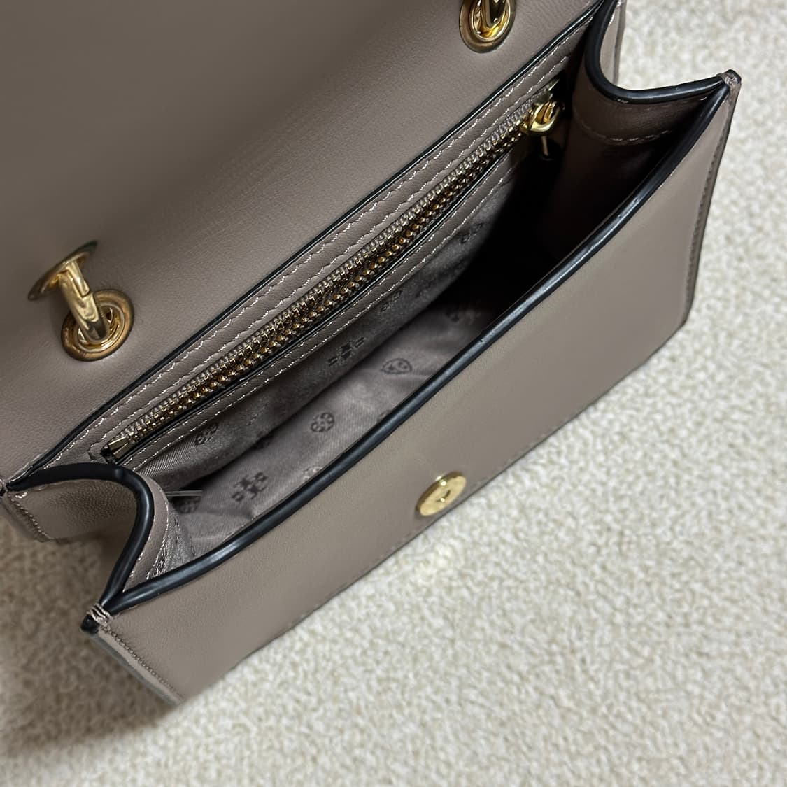 토리버치 브라이언트 미니 숄더백 상품이미지5