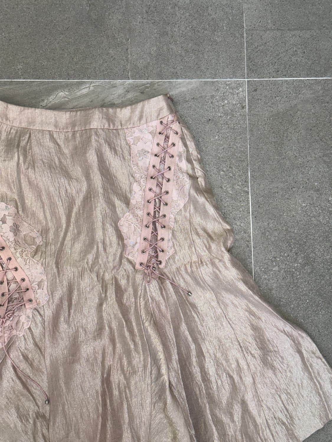 Indi pink satin fairy laceup unbal skirt 상품이미지2