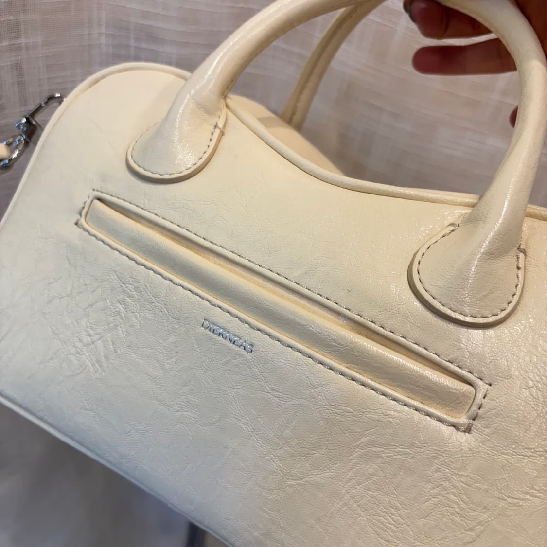 정품 디어니스 패네백 크림     상품이미지6