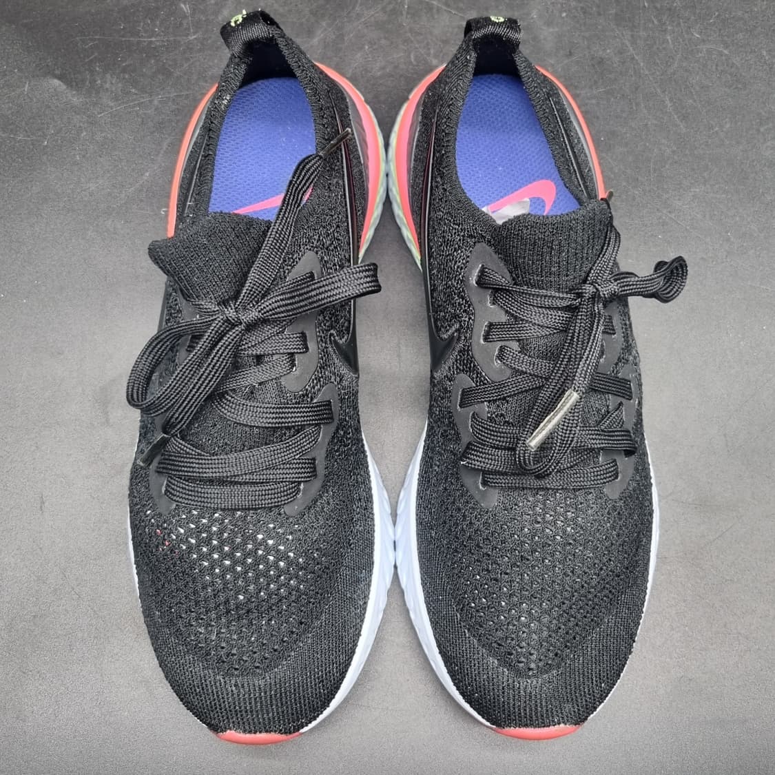 나이키 리액트 플라이니트2 여성운동화235  상품이미지2