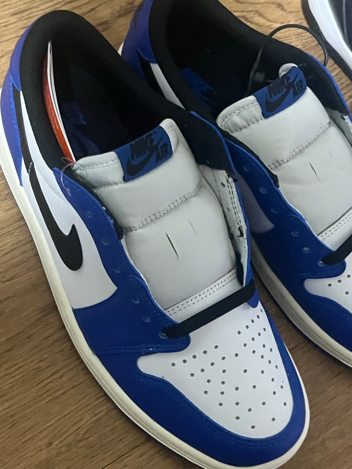 조던 1 레트로 로우 OG 게임로얄(CZ0790-140) 265 사이즈 상품이미지1