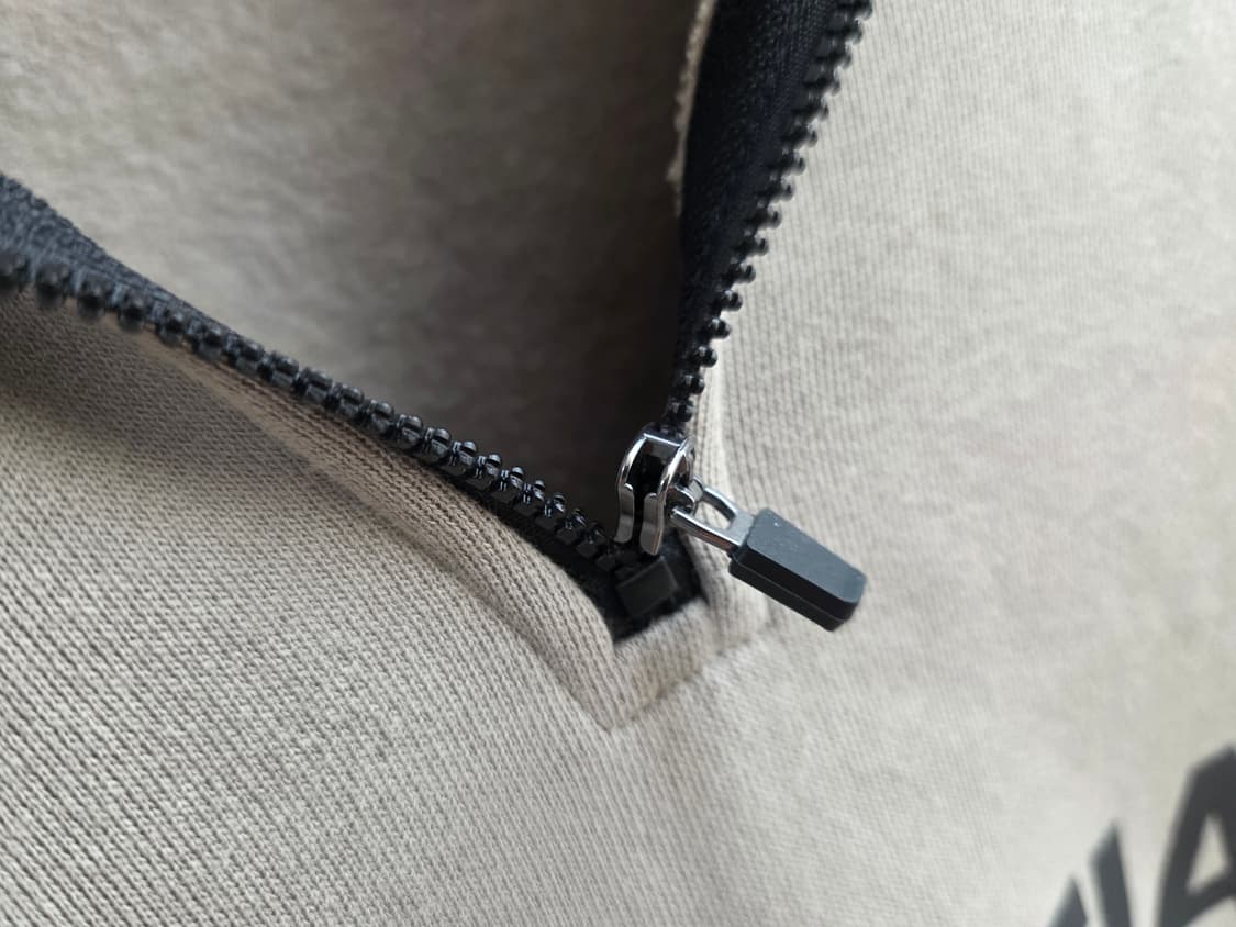 Essentials 상품이미지2