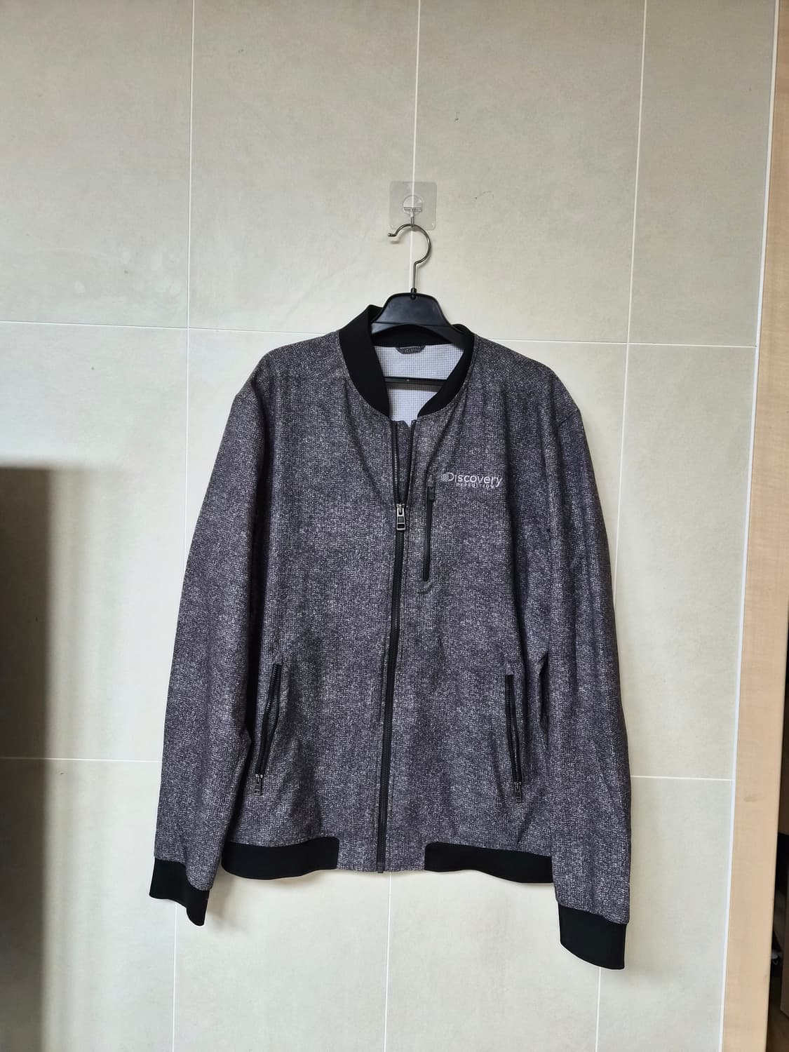 디스커버리 남성 바람막이 110 상품이미지1