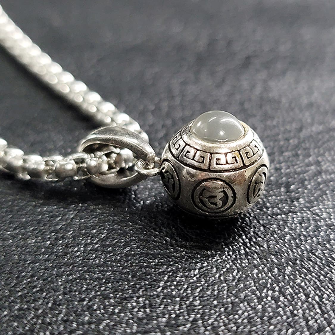 육자진언 백동 펜던트 엔틱 선물 원형 불교 남자 목걸이 상품이미지3