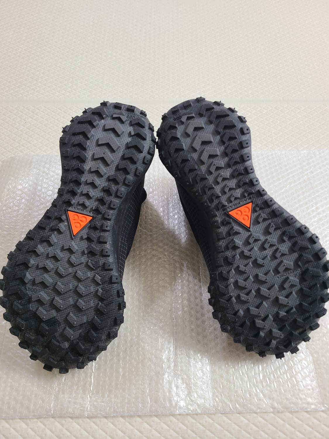 나이키 acg 고어텍스 마운틴플라이 230사이즈 판매 상품이미지5