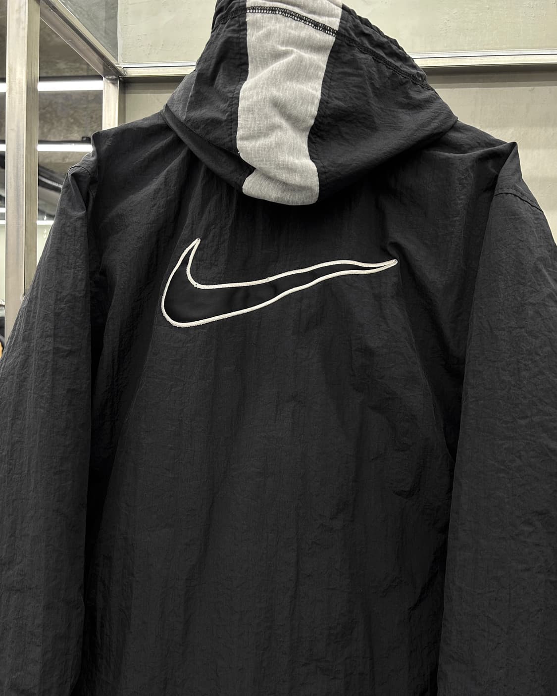 나이키 90s 빅스우시 나일론쉘 퀼티드 후드 점퍼 블랙 상품이미지2