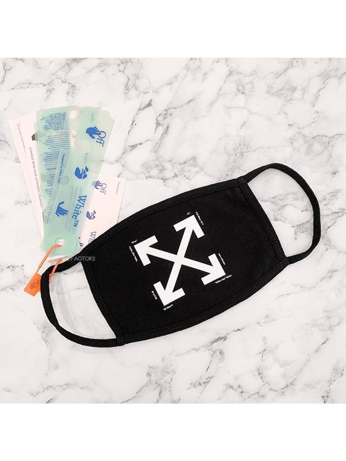 오프화이트 애로우 마스크 블랙 상품이미지2
