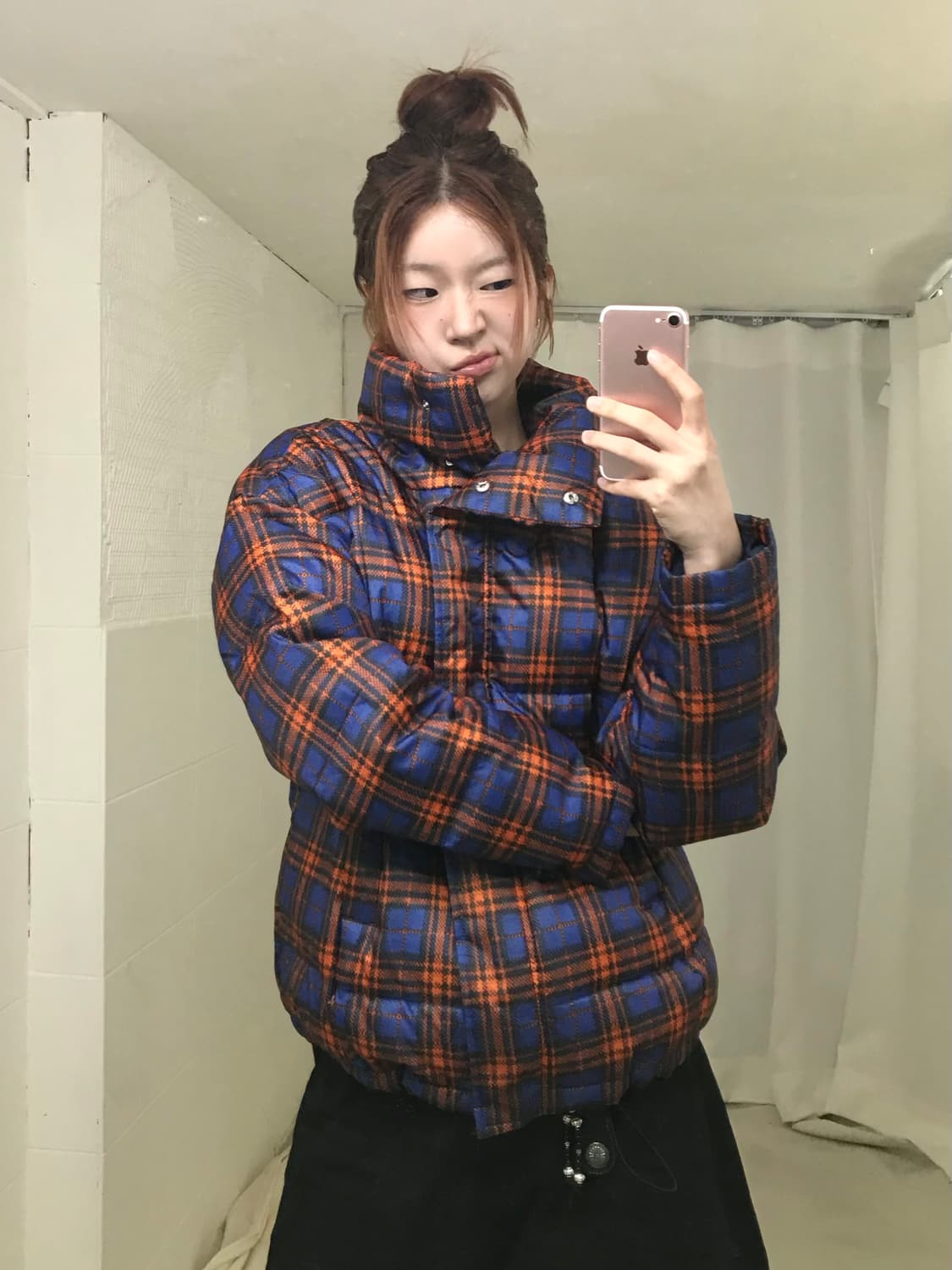 디자인 유나이티드 오렌지 블루 체크 키치 패딩 상품이미지2