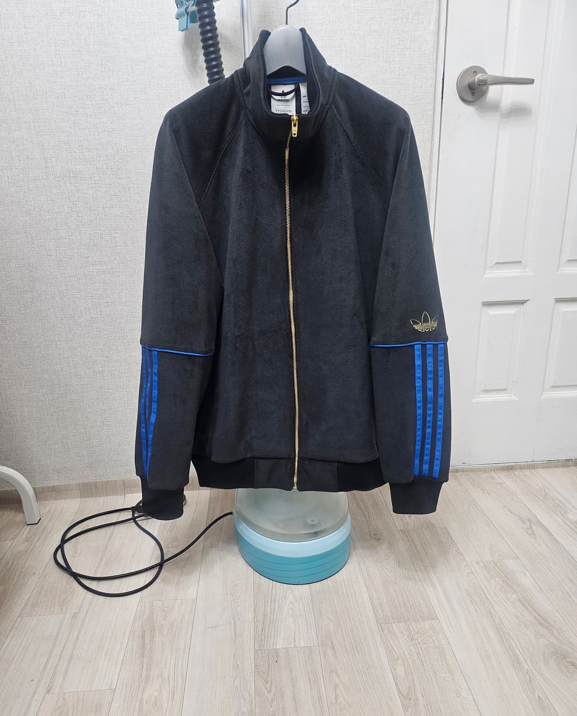 (100~110)L 아디다스 파이어버드 금장자수[검파] 벨루어 트랙탑져지 상품이미지1