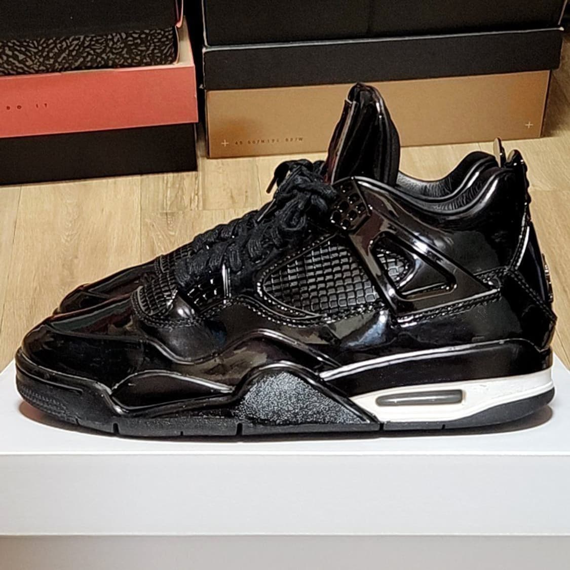 나이키 270 조던4 다스베이더 한정판 상품이미지2