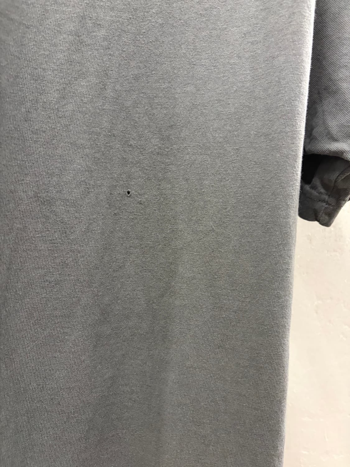 Ajobyajo 그레이 그래픽 반팔티 상품이미지6