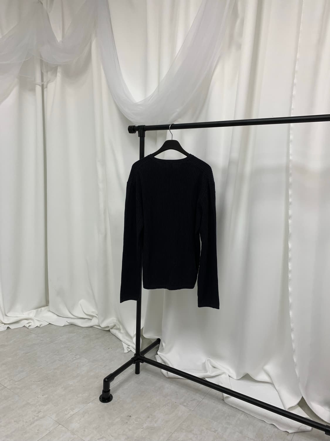 Armani V-neck knit 상품이미지2