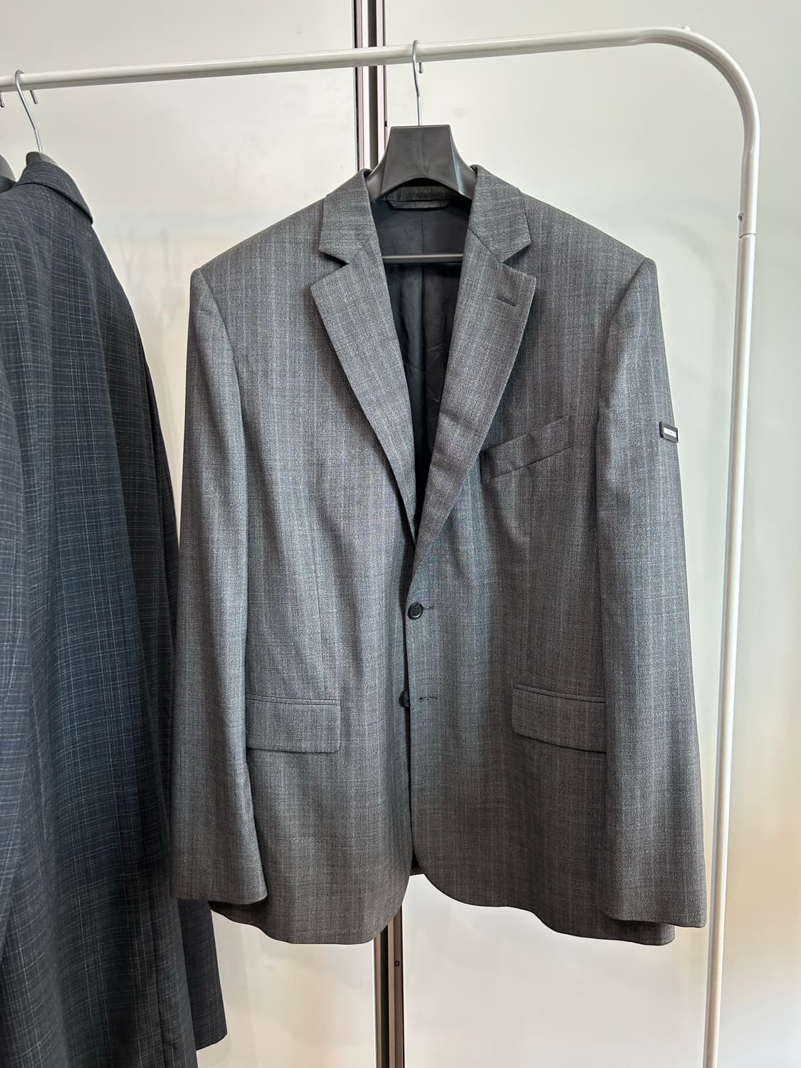 발렌시아가 워시드 체크 블레이저 상품이미지1