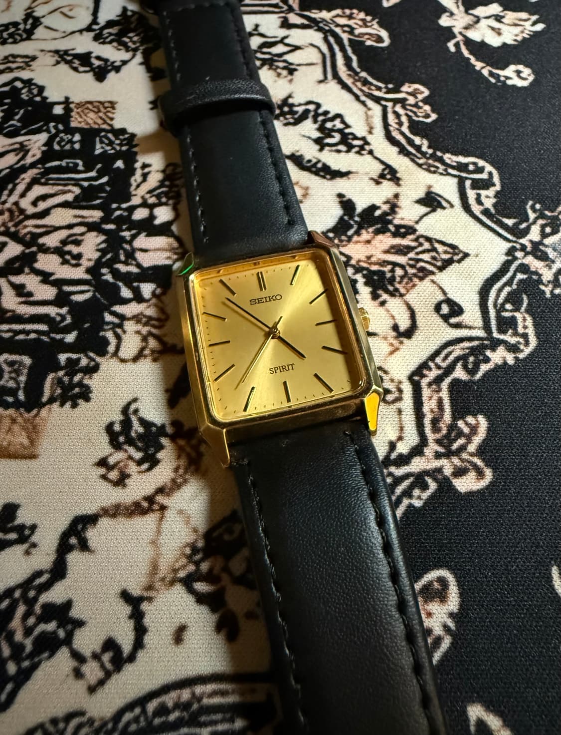 Seiko 빈티지 쿼츠 시계 상품이미지1