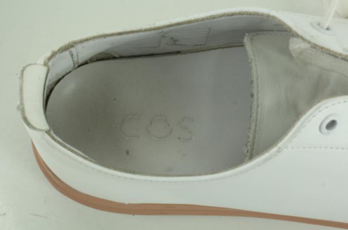 코스 스니커즈 상품이미지6