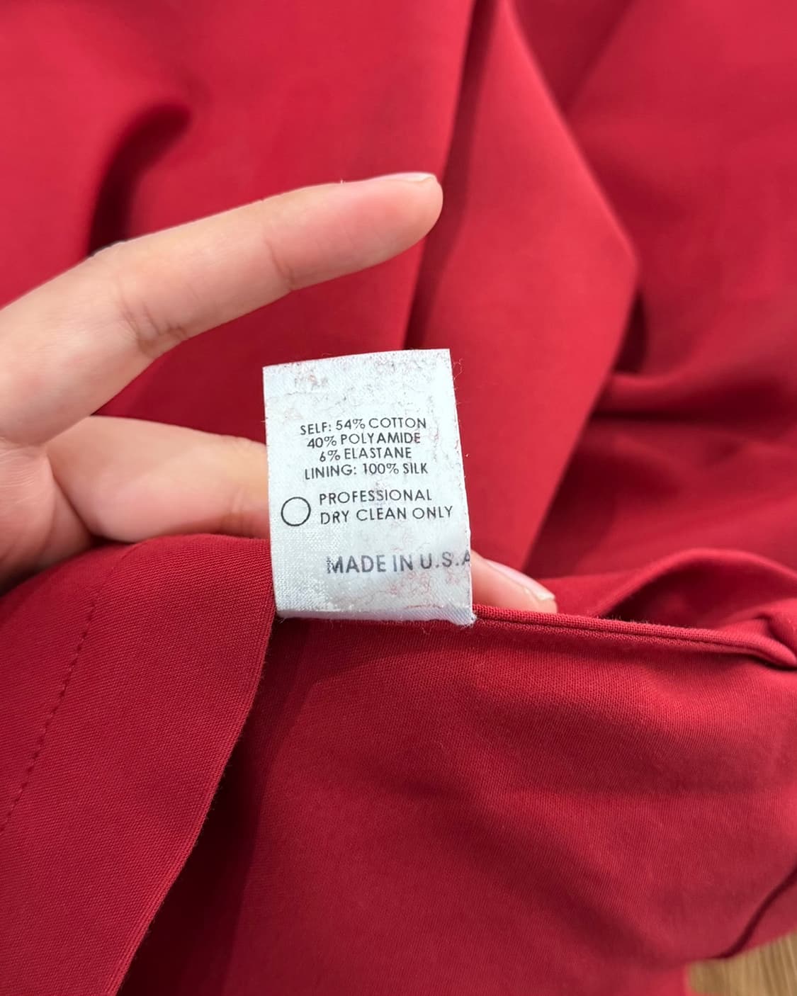 로지 아설린 레드 퍼프 벌룬 슬리브 탑 상품이미지10