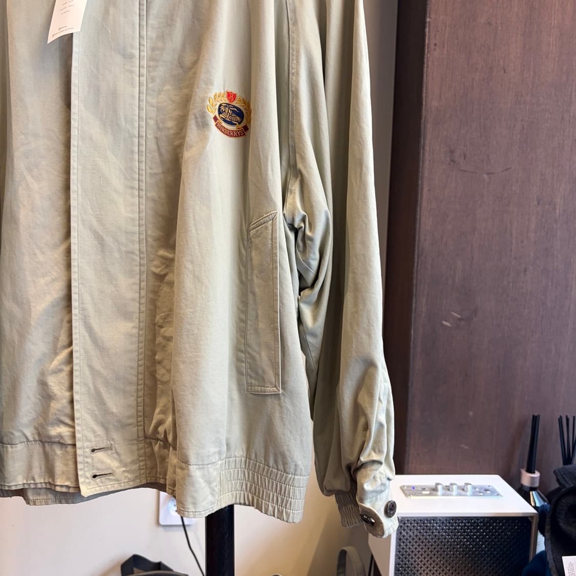 15894 - 버버리 베이지 블루종 자켓 상품이미지4
