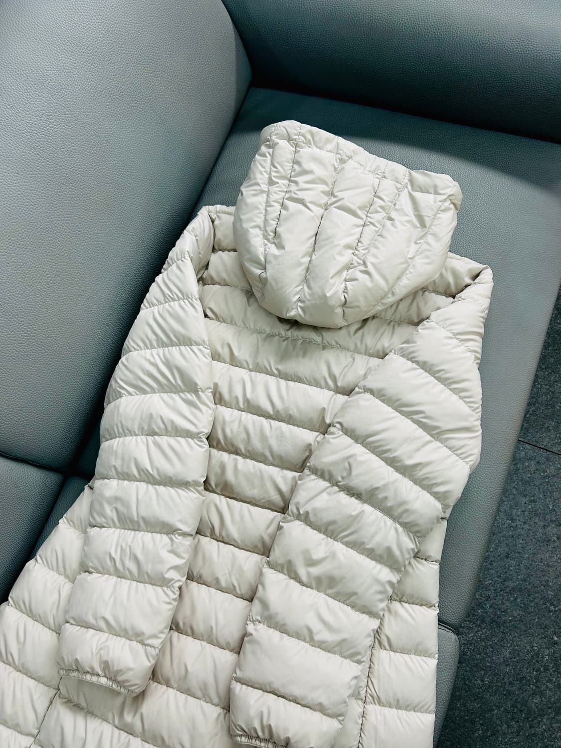 파라점퍼스 여성 엑스트라 롱 다운경량패딩자켓(M/66) 상품이미지7