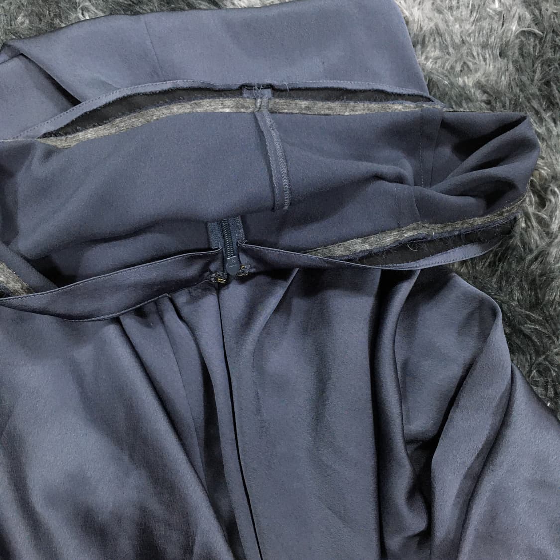 투티/0162 vince 새틴 롱 스커트 상품이미지3