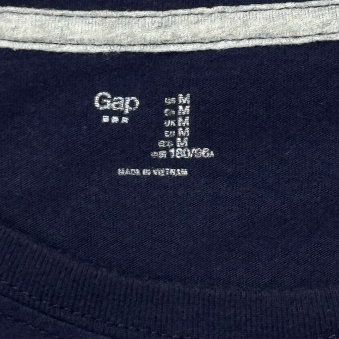 갭 빅로고 네이비 반팔 티 상품이미지3