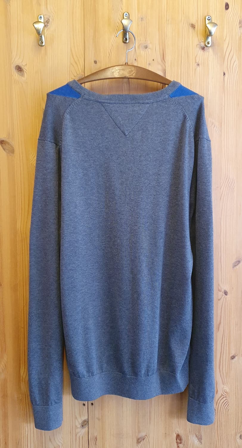 (새상품)105.타미 브이넥 니트 상품이미지2