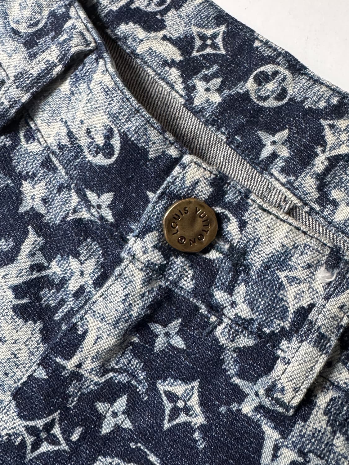 루이비통 버질아블로 태피스트리 모노그램 데님 팬츠 34 상품이미지2