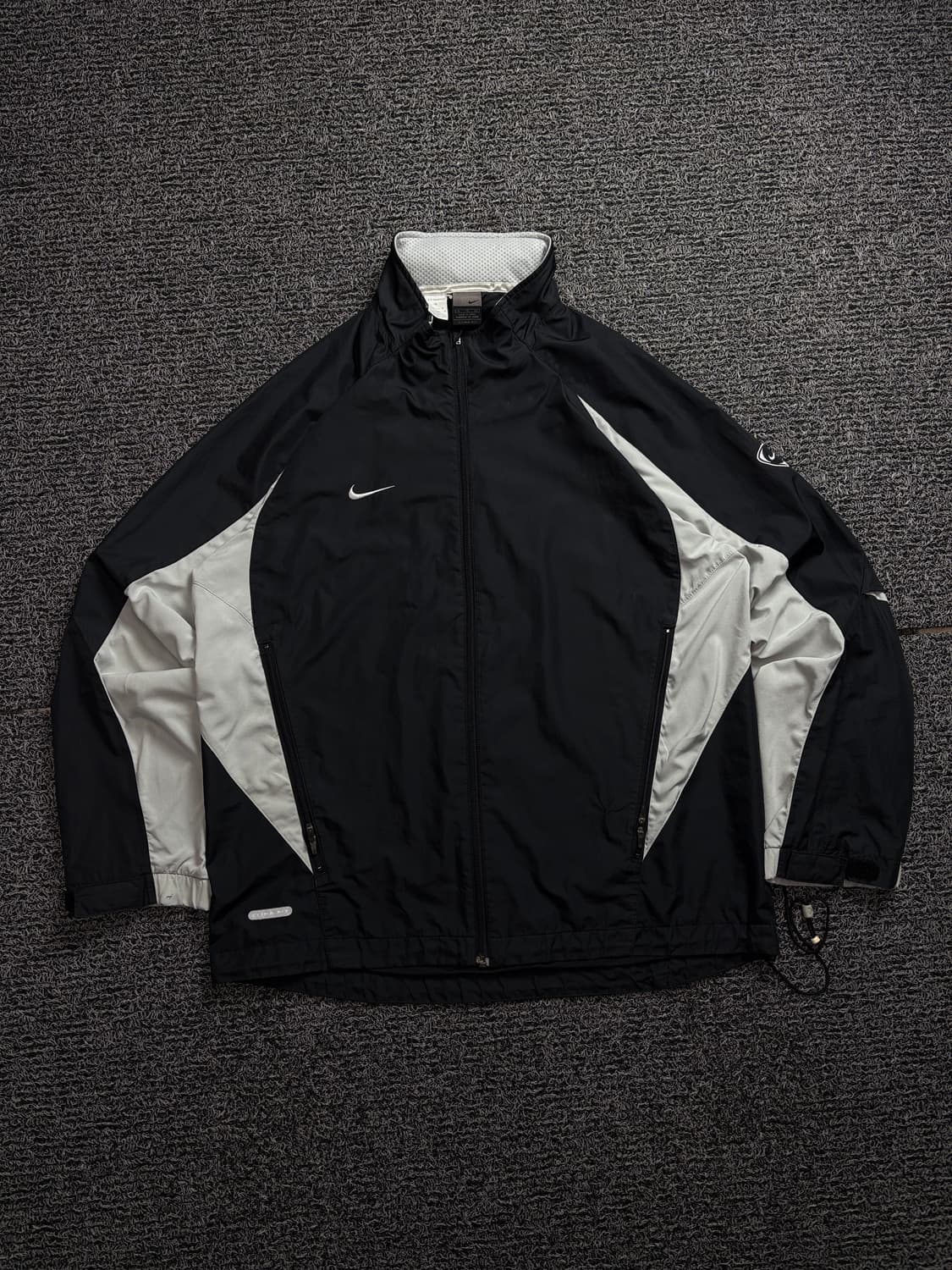 나이키 클리마핏 올드스쿨 배색 박시핏 바람막이 자켓 1939 상품이미지2