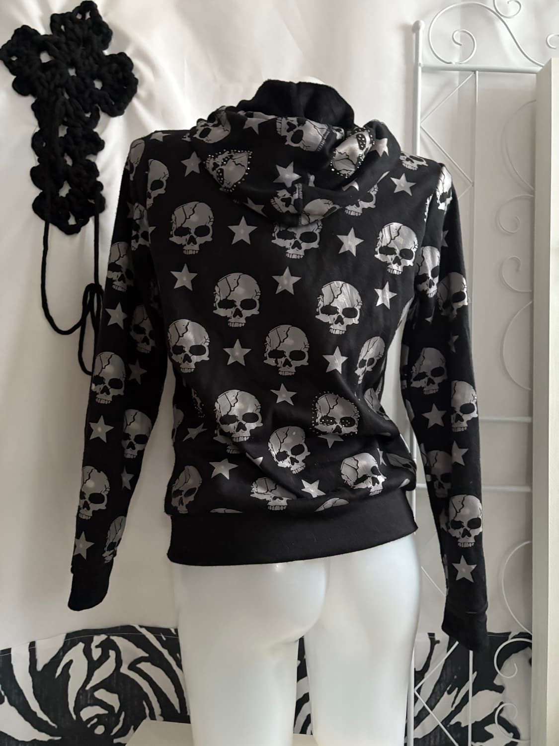 • Black Skull Hooded Zip-Up 상품이미지4