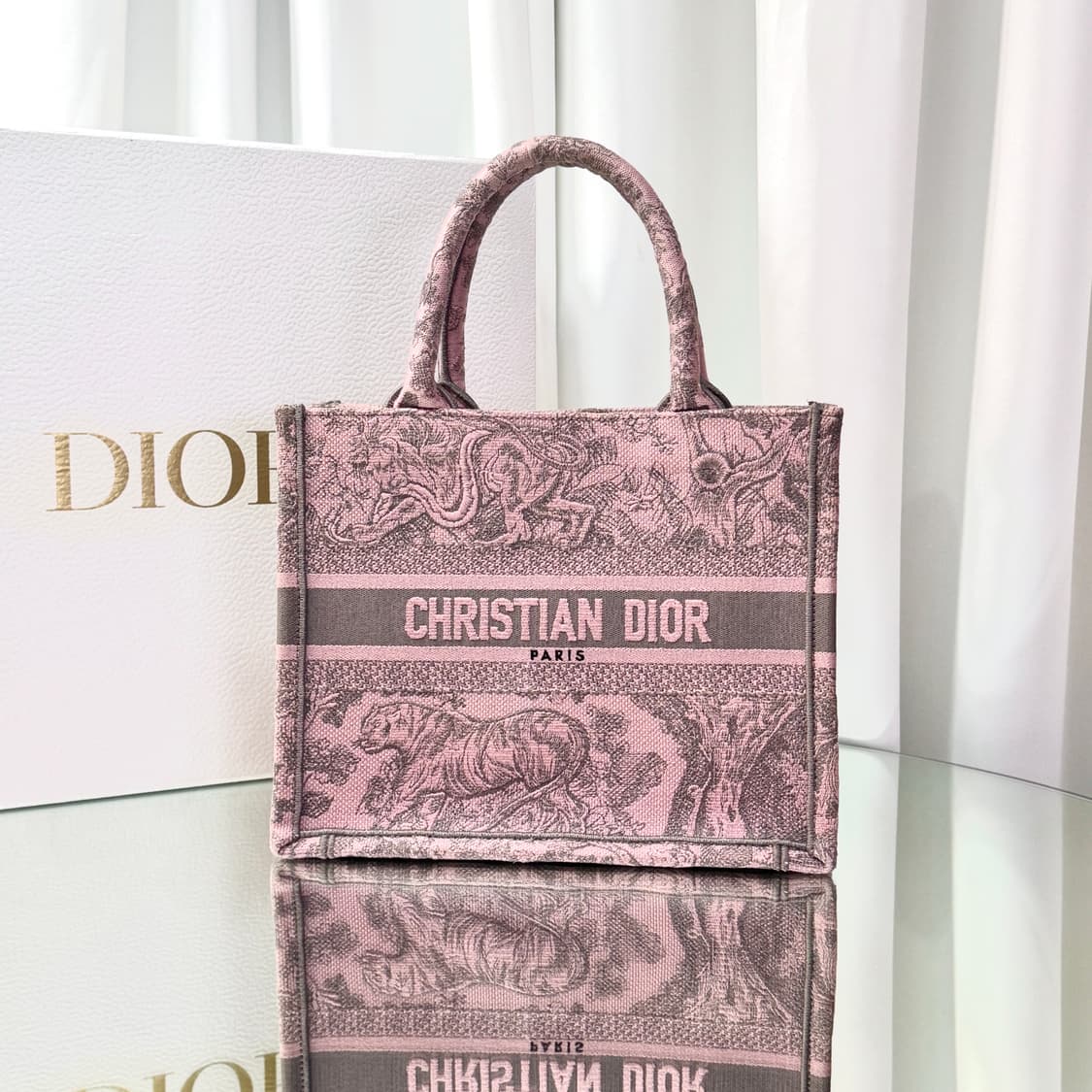 디올 뜨왈드주이 북토트백 스몰 핑크 상품이미지3