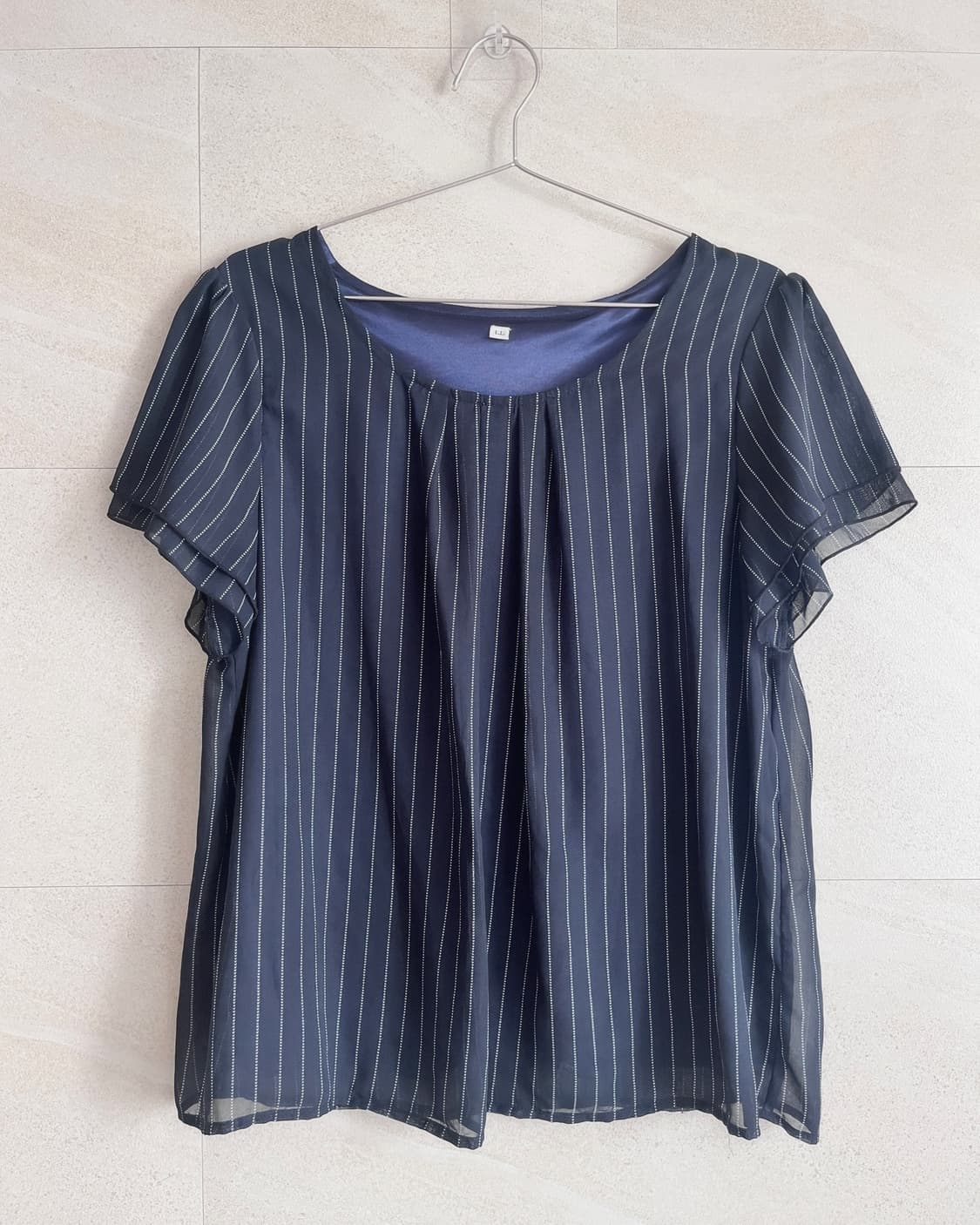 네이비 스트라이프 블라우스 상품이미지2