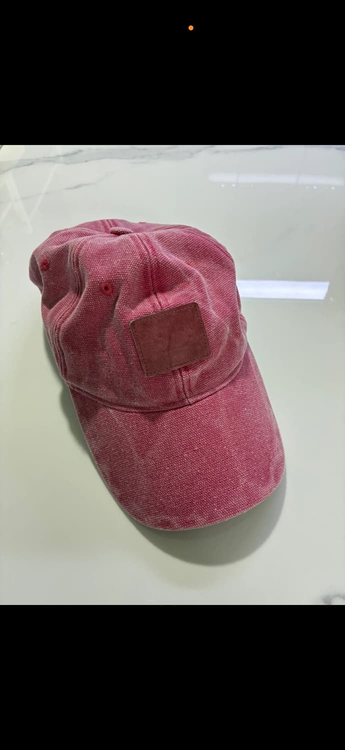 아크네 스튜디오 레더 패치 코튼 캡 핑크 상품이미지1