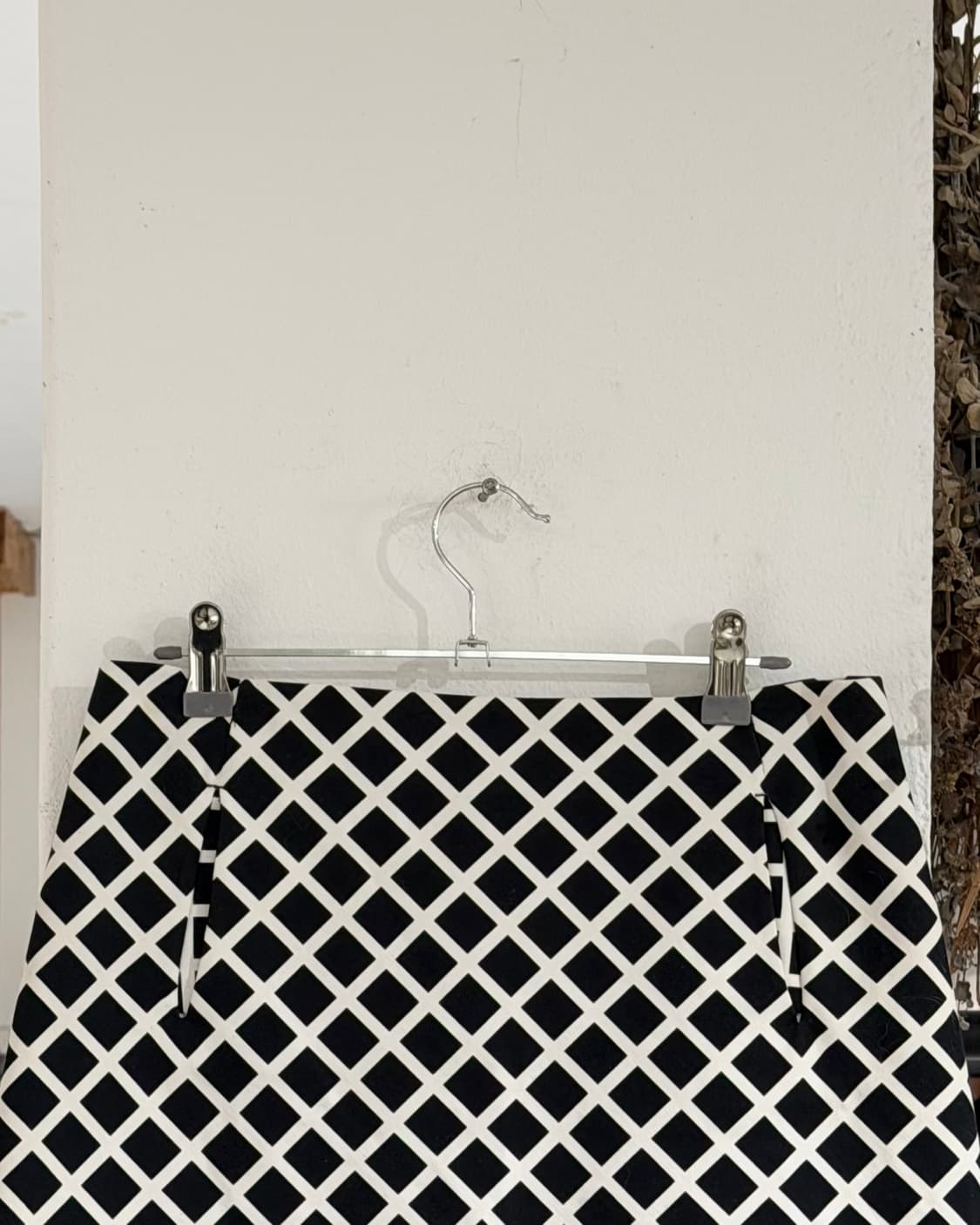 잔프랑코 페레 블랙 라티스 패턴 A라인 미니스커트 상품이미지2