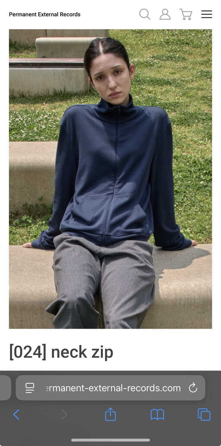 머듈 넥집업 나이트 2사이즈 구합니다 상품이미지1