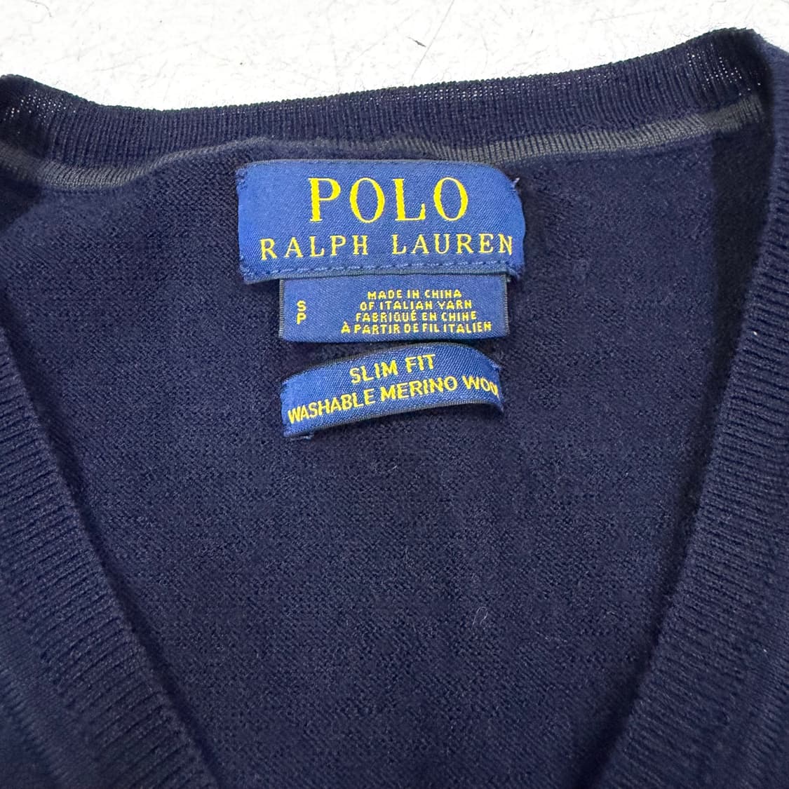 폴로 랄프로렌 네이비 메리노 울 V넥 니트 상품이미지3