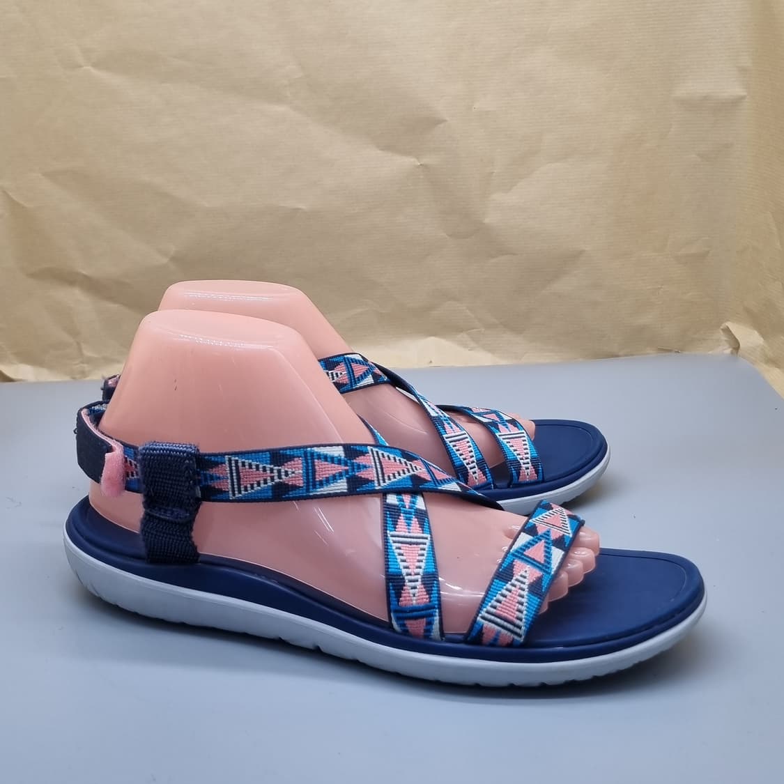 테바 플롯 남성샌들260 상품이미지1