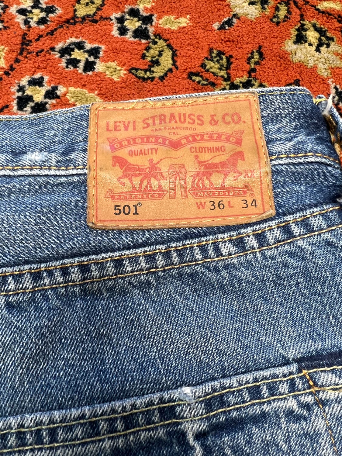 [36] 리바이스 501 빈티지 연청 데님 팬츠 상품이미지3
