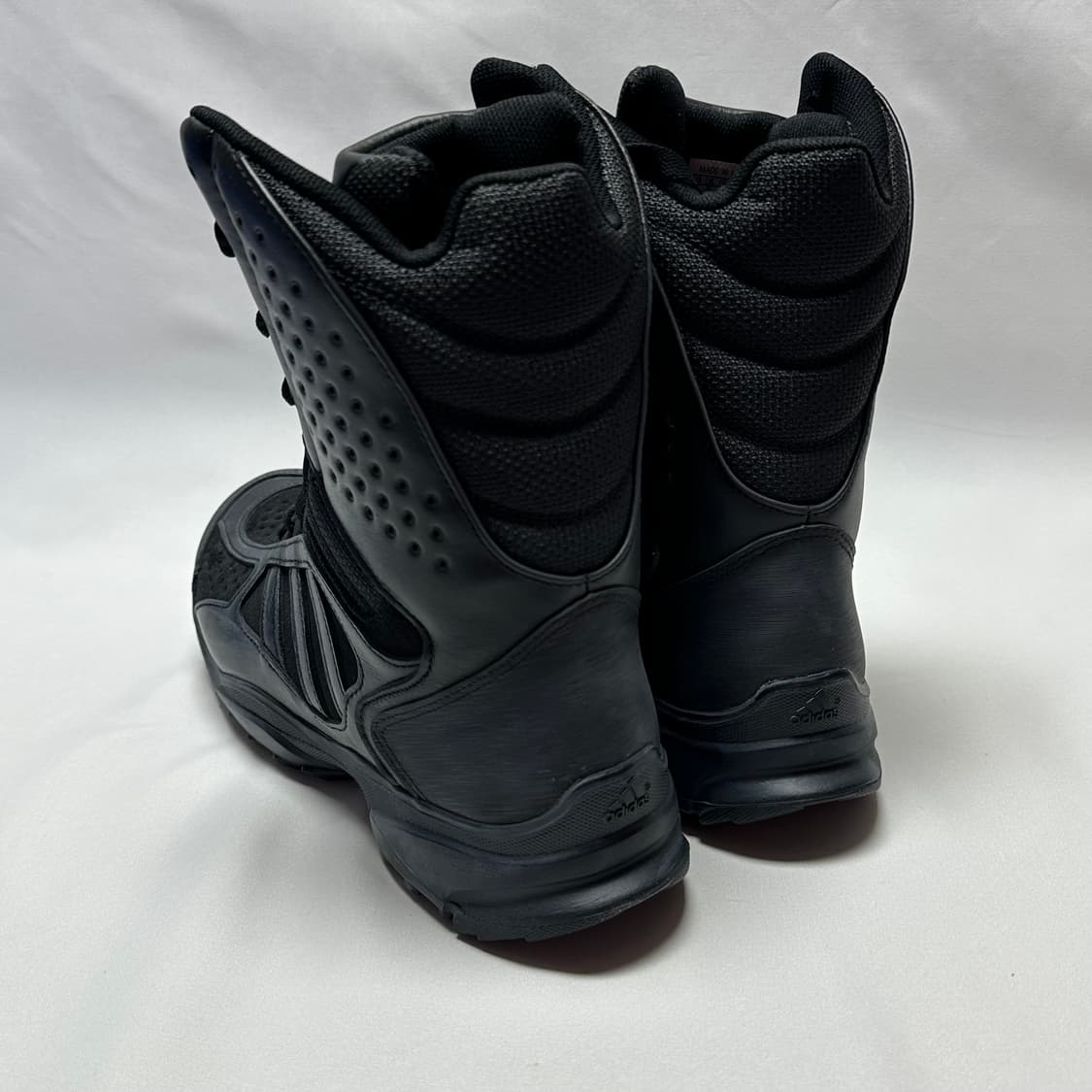 (275) 아디다스 x 떠그 클럽 GSG9 부츠 코어 블랙 새제품 상품이미지3