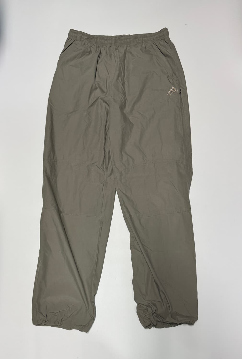 아디다스 올드스쿨 밑단스트링 밴딩 트레이닝 팬츠 31.4인치 상품이미지1