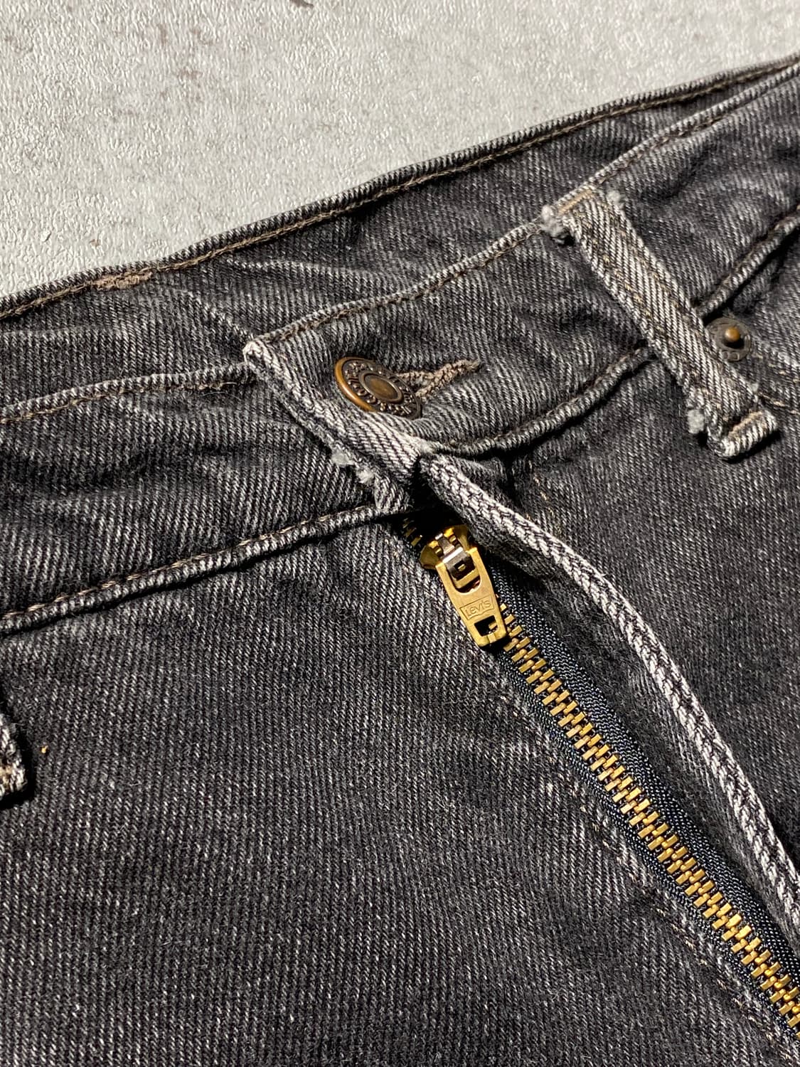 [30-31] 90s Levi's 510-5659 리바이스 흑청 데님팬츠 상품이미지4