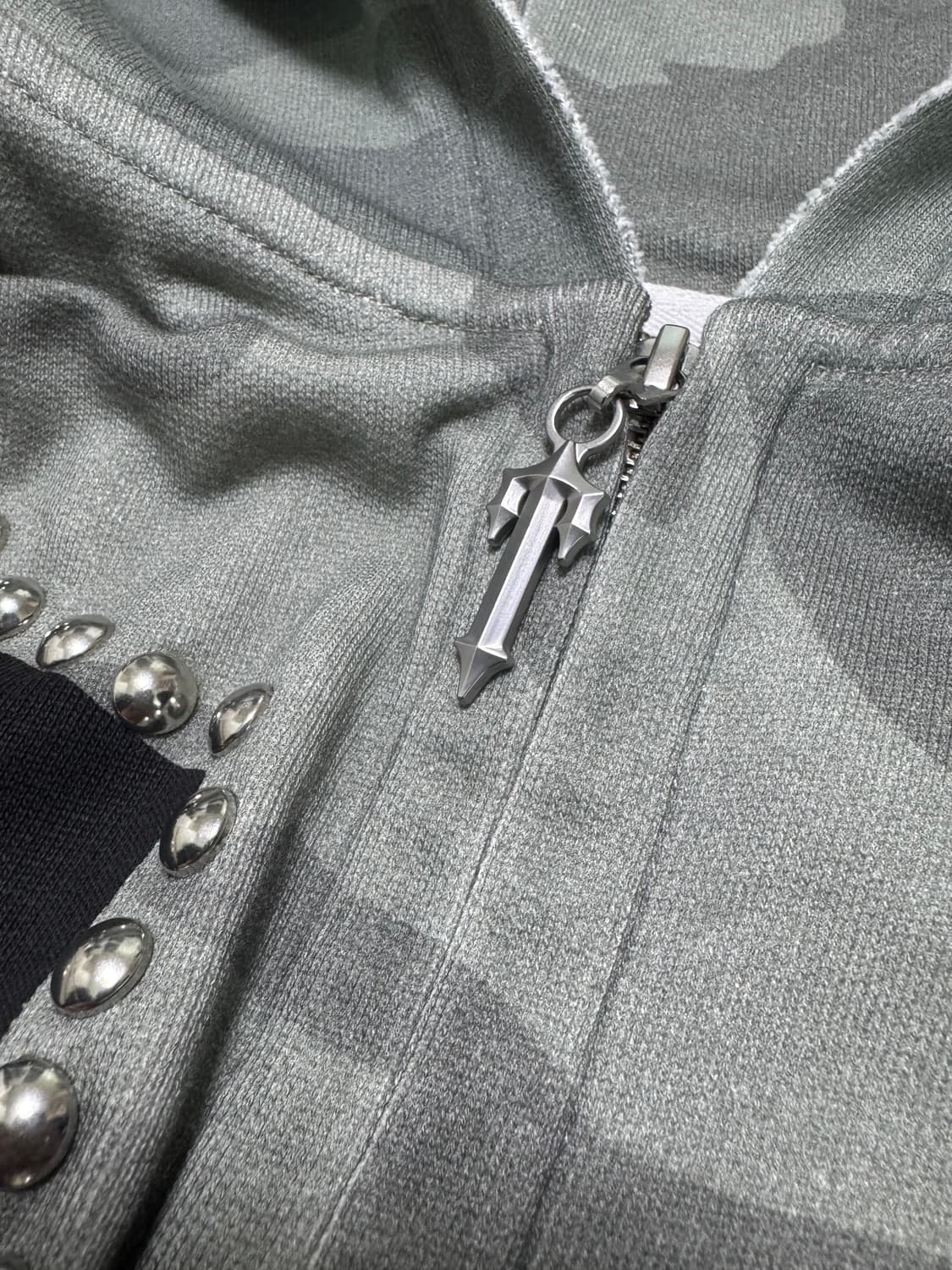 트랩스타 자수 후드집업 상품이미지2