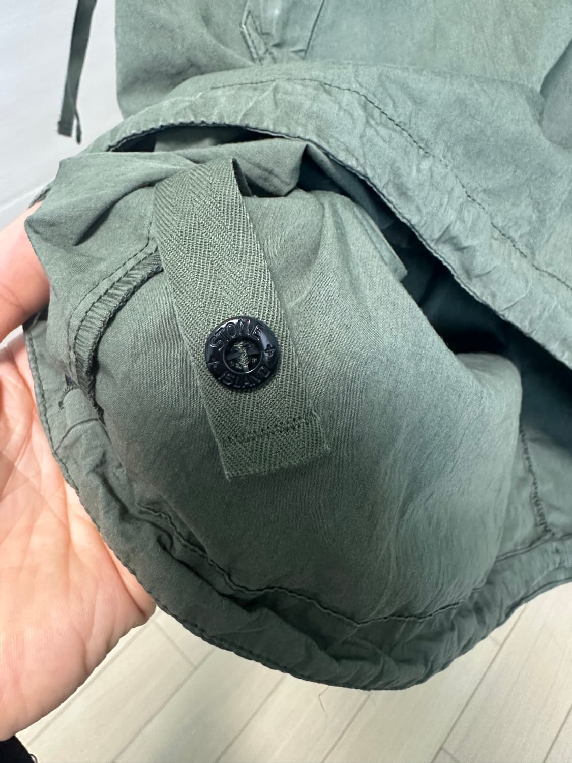 스톤아일랜드 20ss 아노락 올리브그린 반팔후드 매장판 상품이미지5