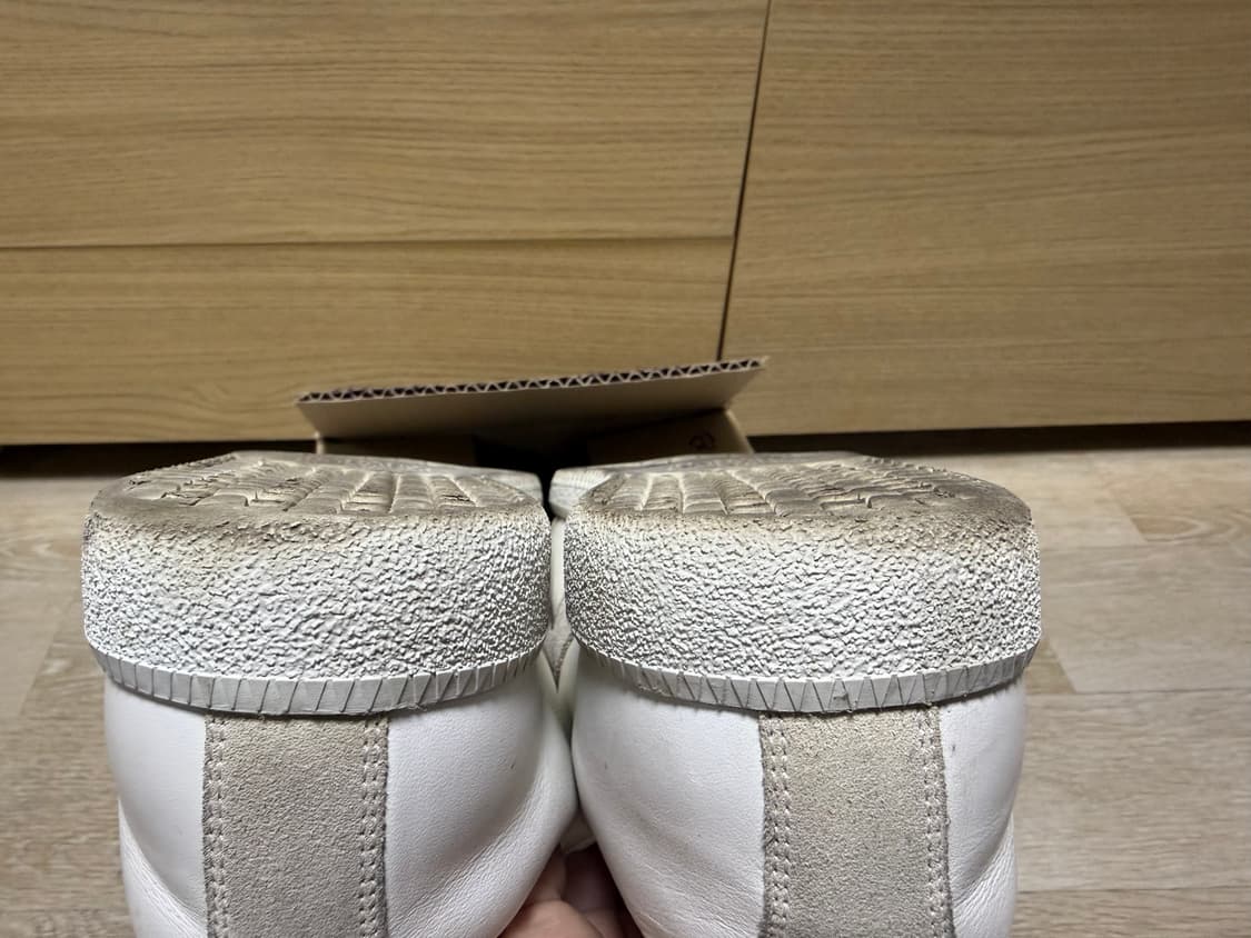 메종 마르지엘라 독일군 스니커즈 화이트 43사이즈 상품이미지7