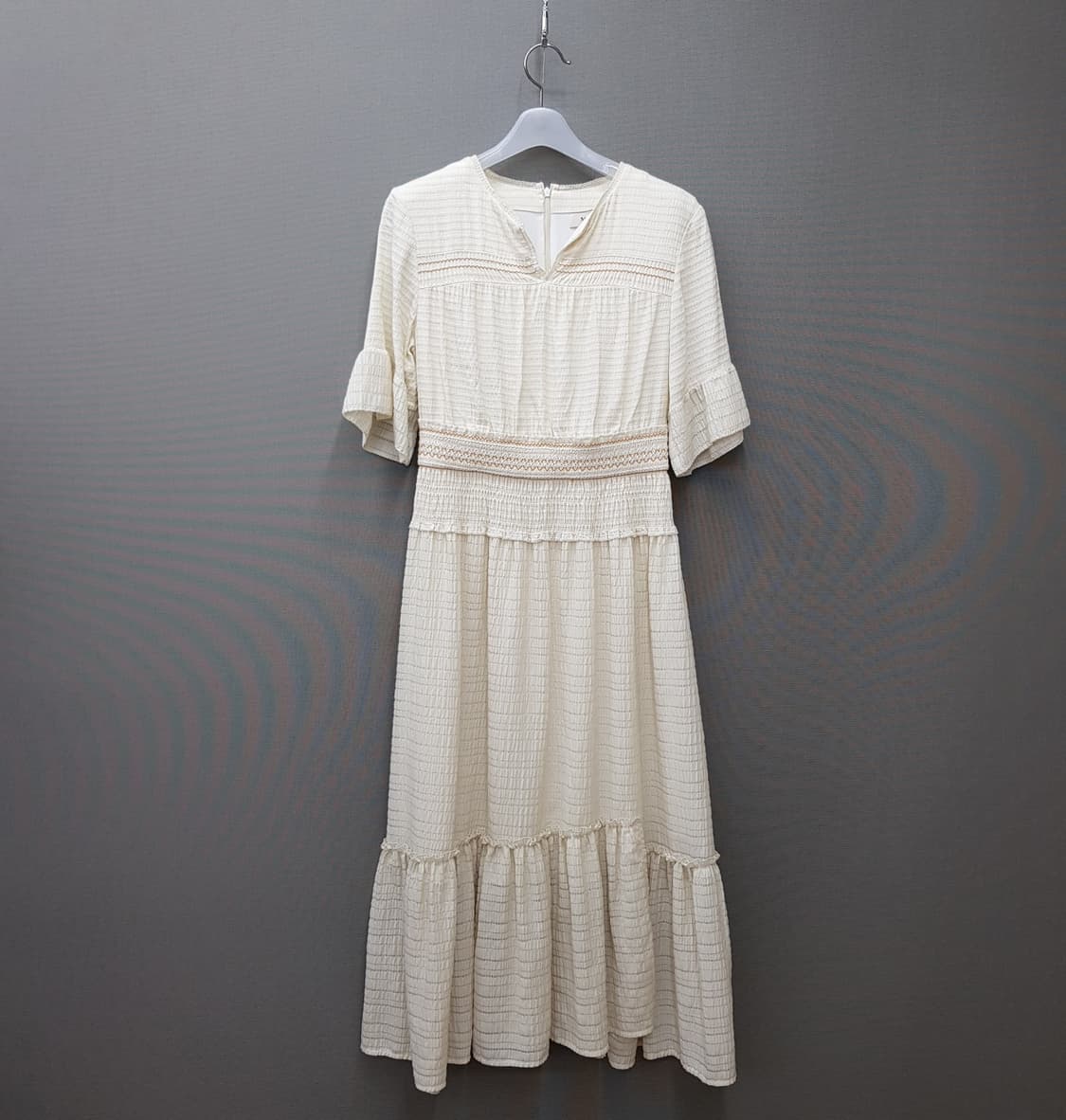 한섬 마인 2020 스모킹 디테일 롱 원피스 82-94-160사이즈 상품이미지1