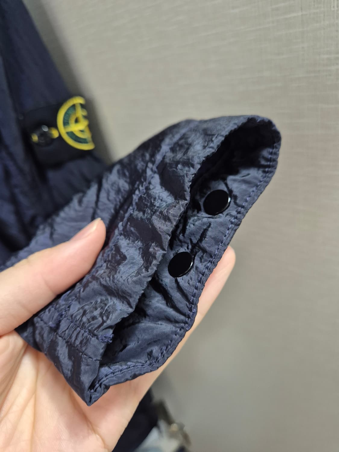 새상품급 95-M 스톤아일랜드 메탈나일론 오버셔츠 자켓 상품이미지5