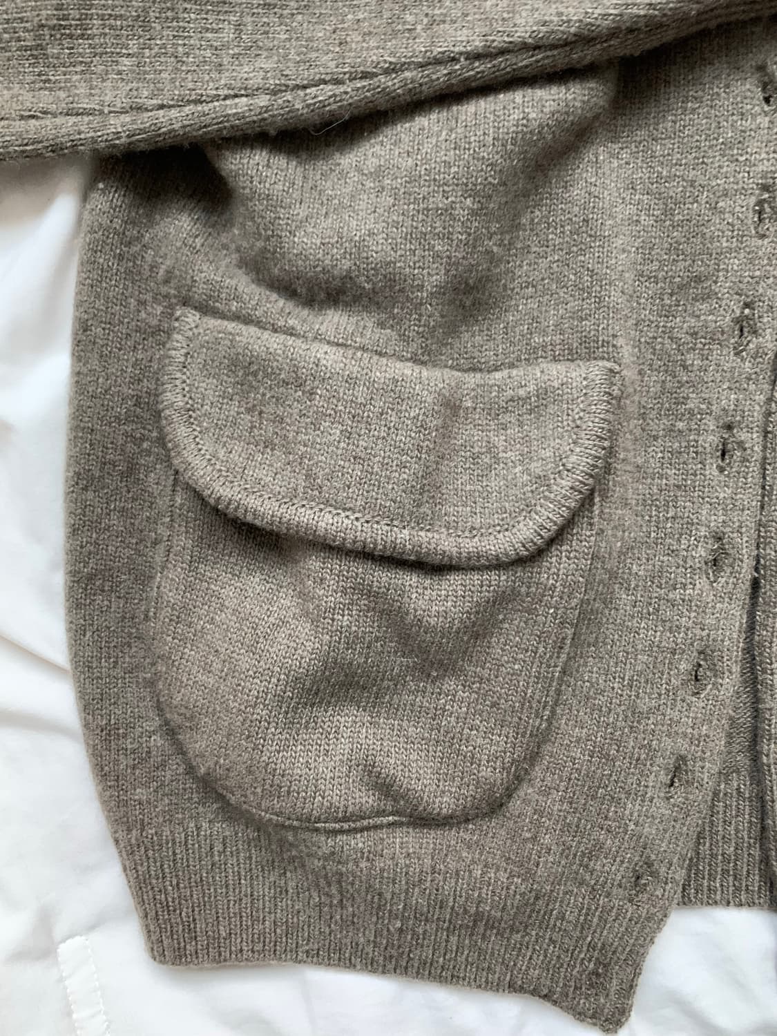 헤더먼트 그랜파 램스울 가디건 브라운 상품이미지2