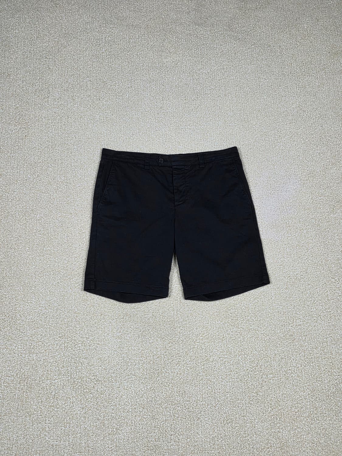 [아미] 백로고 코튼 치노 하프 팬츠 | S00044 상품이미지1