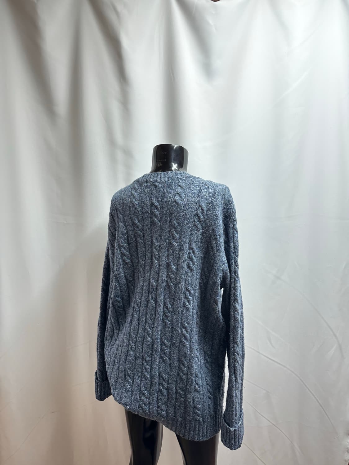 thursday island 라운드넥 꽈배기 니트 상품이미지3