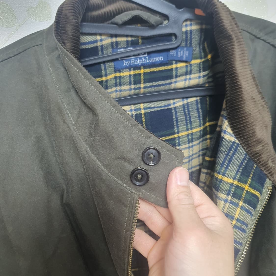 폴로 랄프로렌 왁스드 바라쿠타 자켓 판매합니다. 상품이미지7