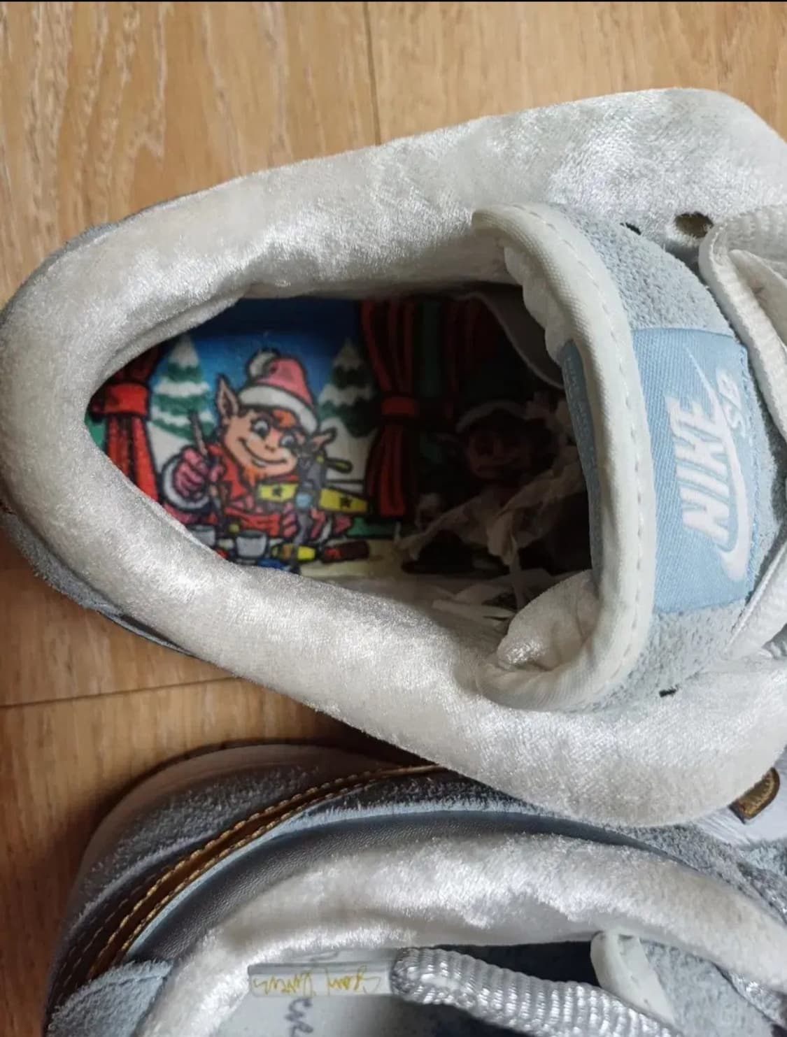 나이키 션 클리버 덩크 로우 홀리데이 스폐셜 260 상품이미지3